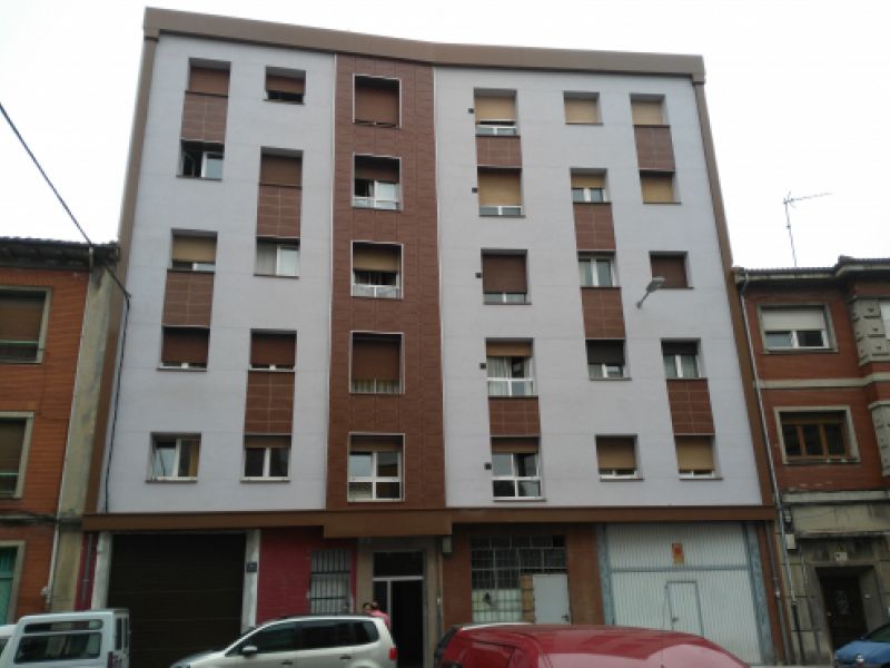 Fachada de edificio en Avilés