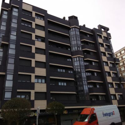 Fachada de edificio en Avilés